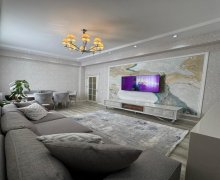 Satılır Yeni Tikili İnşaatçılar m., Yeni Yasamal qəs., Yasamal r.