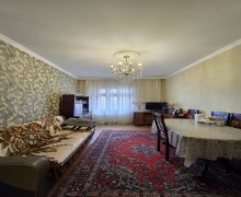 Satılır Köhnə Tikili Köhnə Günəşli qəs., Xətai r. Satılır Köhnə Tikili Köhnə Günəşli qəs., Xətai r.