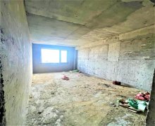 Satılır Yeni Tikili Qaraçuxur qəs., Suraxanı r.