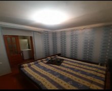 Kiraye aylıq Köhnə Tikili Elmlər akademiyası m., Yasamal qəs., Yasamal r.