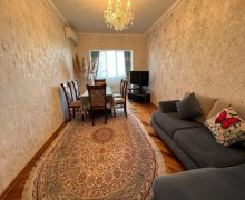 Satılır Köhnə Tikili 9-cu mikrorayon, Binəqədi r.