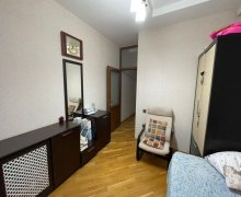 Satılır Yeni Tikili Memar Əcəmi m., 9-cu mikrorayon, Binəqədi r.