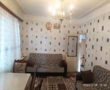 Satılır Köhnə Tikili Azadlıq m., 8-ci mikrorayon, Binəqədi r.
