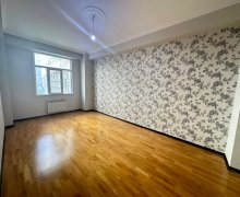 Satılır Yeni Tikili Yeni Günəşli qəs., Suraxanı r.