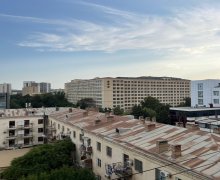 Satılır Yeni Tikili Elmlər akademiyası m., Yasamal r.