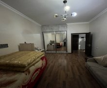 Satılır Yeni Tikili İnşaatçılar m., Yeni Yasamal qəs., Yasamal r.