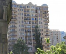 iceri seherde aylıq kiraye evler İçərişəhər m., Səbail r.