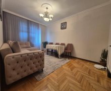 Satılır Köhnə Tikili İçərişəhər m., Bayıl qəs., Azneft meydanı, Səbail r.