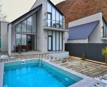 Kirayə (günlük) Həyət evi/villa Qax ş.