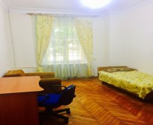 Satılır Köhnə Tikili Gənclik m., Tibb Universiteti, Nəsimi r.