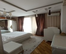 Satılır Yeni Tikili 8-ci mikrorayon, Binəqədi r.