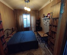 Satılır Köhnə Tikili Əhmədli m., Əhmədli, Xətai r.