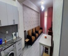 Satılır Yeni Tikili İnşaatçılar m., Yeni Yasamal qəs., Yasamal r.