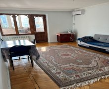 memar ecemide satilan evler Memar Əcəmi m., 9-cu mikrorayon, Binəqədi r.