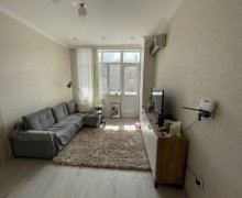 Satılır Köhnə Tikili Xətai m., Xətai r.