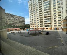 7-ci mkr-da satılan evlər Azadlıq m., 7-ci mikrorayon, Binəqədi r.