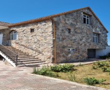 Kirayə (aylıq) Bağ evi Xaçmaz / Nabran ş. Kirayə (aylıq) Bağ evi Xaçmaz / Nabran ş.