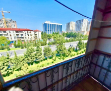 Satılır Köhnə Tikili Qara Qarayev m., 8-ci kilometr, Nizami r.