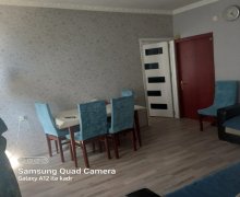 Satılır Köhnə Tikili Xalqlar dostluğu m., 8-ci kilometr, Nizami r.