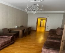 Satılır Yeni Tikili Elmlər akademiyası m., Yasamal r.