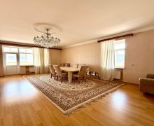 Satılır Yeni Tikili Memar Əcəmi m., Nəsimi r.