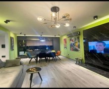 Satılır Yeni Tikili Xalqlar dostluğu m., Xətai r.