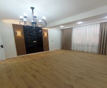 Satılır Yeni Tikili Xırdalan ş.