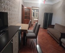 neftcilerde aylıq 2 otaqli kiraye evler Neftçilər m., Nizami r.