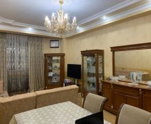 Satılır Yeni Tikili Neftçilər m., Nizami r. Satılır Yeni Tikili Neftçilər m., Nizami r.