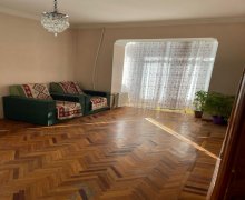 Satılır Köhnə Tikili Qara Qarayev m., Nizami r.