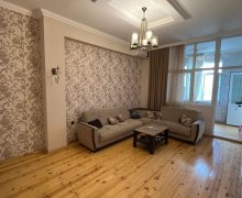 Satılır Yeni Tikili Azadlıq m., Binəqədi r.