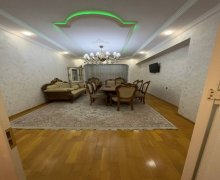 memar ecemide aylıq kiraye evler Memar Əcəmi m., Binəqədi r.