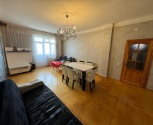 Satılır Yeni Tikili Yeni Günəşli qəs., Suraxanı r.