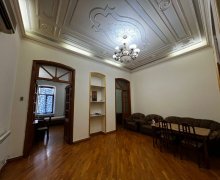 Kirayə (aylıq) Köhnə Tikili 28 May m., Nəsimi r.