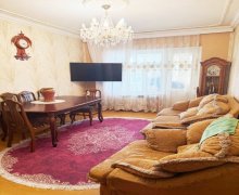 Satılır Köhnə Tikili 8-ci mikrorayon, Binəqədi r.