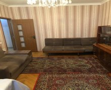 Satılır Köhnə Tikili Azadlıq m., Binəqədi r.