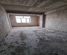 Satılır Yeni Tikili Xırdalan ş. Satılır Yeni Tikili Xırdalan ş.