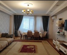 Kirayə (aylıq) Yeni Tikili Azadlıq m., 8-ci mikrorayon, Binəqədi r. Kirayə (aylıq) Yeni Tikili Azadlıq m., 8-ci mikrorayon, Binəqədi r.