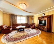 Satılır Yeni Tikili Elmlər akademiyası m., Yasamal qəs., Yasamal r. Satılır Yeni Tikili Elmlər akademiyası m., Yasamal qəs., Yasamal r.