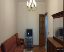 Kirayə (aylıq) Köhnə Tikili 8-ci mikrorayon, Binəqədi r.