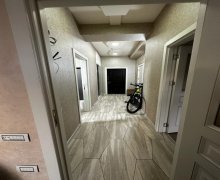 Satılır Yeni Tikili Elmlər akademiyası m., Yasamal r.