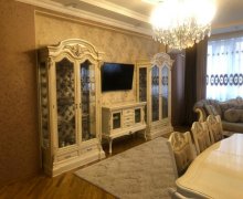 memar ecemide satilan evler Memar Əcəmi m., 9-cu mikrorayon, Binəqədi r.