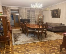 Satılır Köhnə Tikili Sahil m., Nəsimi r.