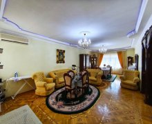 Satılır Həyət evi/villa Nəsimi bazarı, Nəsimi r.