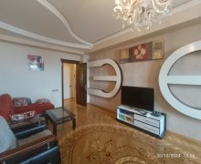 Satılır Yeni Tikili Memar Əcəmi m., 9-cu mikrorayon, Binəqədi r.