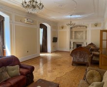 Satılır Həyət evi/villa Yasamal r. Satılır Həyət evi/villa Yasamal r.