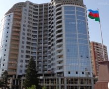 Satılır Yeni Tikili Elmlər akademiyası m., Yasamal r.