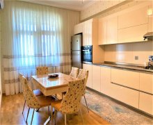 Satılır Yeni Tikili Bayıl qəs., Səbail r.