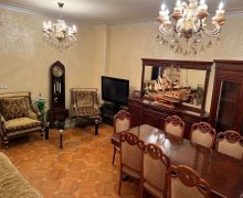 Kirayə (aylıq) Yeni Tikili Elmlər akademiyası m., Yasamal r. Kirayə (aylıq) Yeni Tikili Elmlər akademiyası m., Yasamal r.