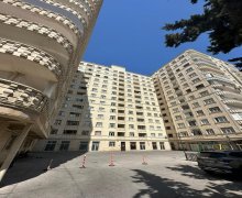 Kirayə (aylıq) Yeni Tikili Azadlıq m., Rəsulzadə qəs., Binəqədi r. Kirayə (aylıq) Yeni Tikili Azadlıq m., Rəsulzadə qəs., Binəqədi r.